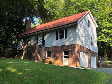 2575 Winding Woods Ln, Asheboro, NC 27205 - photo 2