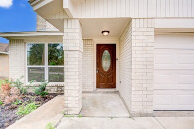 7847 Lumber Jack Dr, Houston, TX 77040 - photo 3