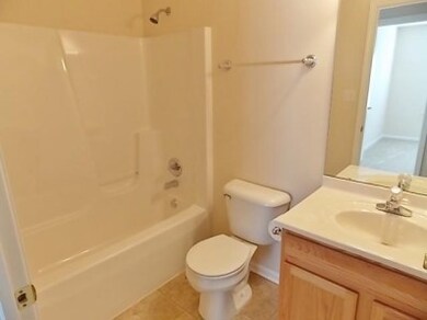 352 W 43rd Ct, Griffith, IN 46319 - photo 7