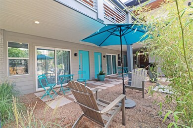 2310 Mcduffie St unit D, Houston, TX 77019 - photo 4