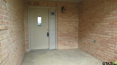 2118 2118 Villa Dr, Tyler, TX 75703 - photo 3