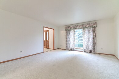 3216 Mallard Dr, Homewood, IL 60430 - photo 2