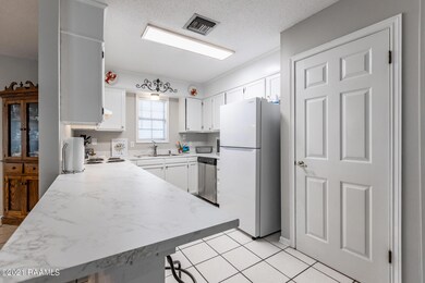 3-Kitchen