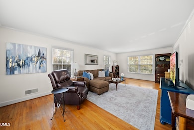 6800 Candlewood Dr, Raleigh, NC 27612 - photo 3