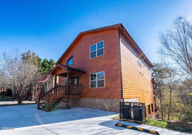 1010 Walini Way, Sevierville, TN 37876 - photo 2