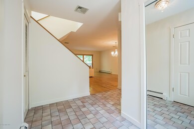 45 Ettl Ln unit 404, Greenwich, CT 06831 - photo 6