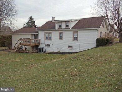 1455 Logan St, Reading, PA 19607 - photo 4