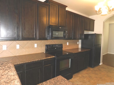 11223 Geneva Ford, San Antonio, TX 78254 - photo 5