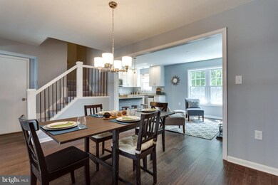 6037 Ticonderoga Ct, Burke, VA 22015 - photo 3