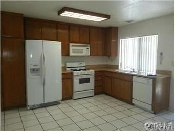5045 Auburn Ave, San Bernardino, CA 92407 - photo 2