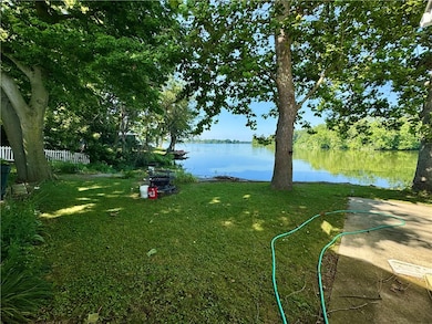 3475 E Lake Paradise Rd, Mattoon, IL 61938 - photo 4