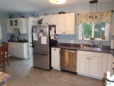 172 Ohio St, Millinocket, ME 04462 - photo 4