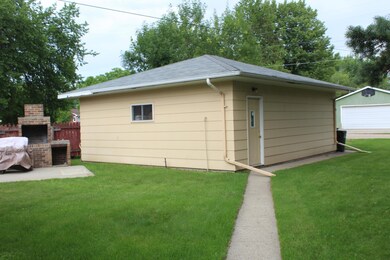 Garage<|><|>