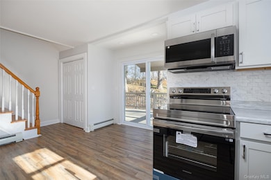 4 Walnut St, Poughkeepsie, NY 12601 - photo 5