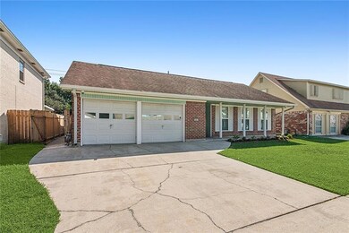 DOUBLE CAR GARAGE