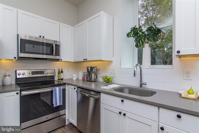 124 Levering St unit 2A, Philadelphia, PA 19127 - photo 2