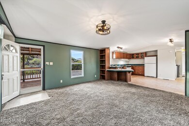 Entry / Living Room