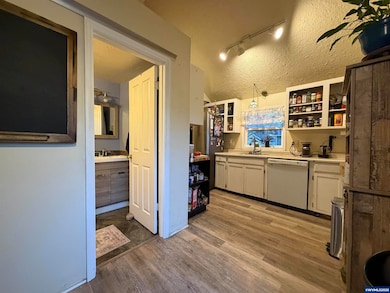 1018 7th St NW, Salem, OR 97304 - photo 6