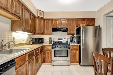 16-Kitchen