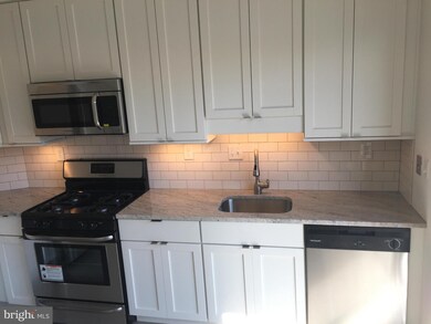 1948 Calvert St NW unit 2, Washington, DC 20009 - photo 6