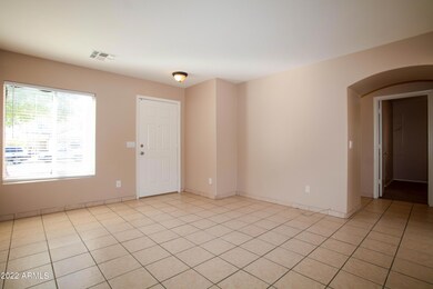 04 Living Room