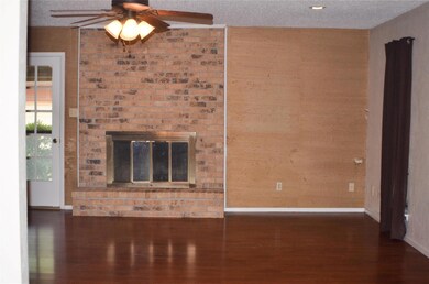 2301 Hurstview Dr, Hurst, TX 76054 - photo 3