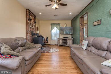 310 Glaize Orchard Rd, Winchester, VA 22603 - photo 4