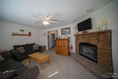 185 Dunlap Gate Rd, Statesville, NC 28625 - photo 5