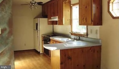 5251 W Run Dr, Charles City, VA 23030 - photo 2