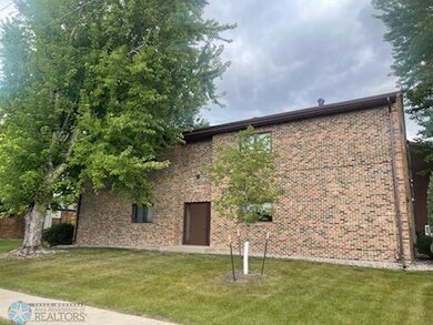 2620 25th St S Fargo