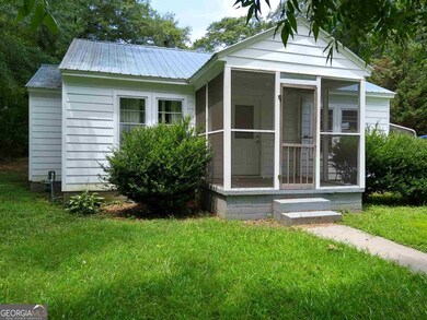 113 Maple St unit 3 HOMES, Hartwell, GA 30643 - photo 2