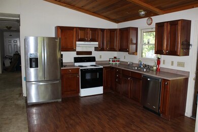 990 Normans Camp Rd, Harrodsburg, KY 40330 - photo 5