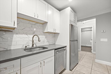 39 Cos Cob Ave unit 1, Cos Cob, CT 06807 - photo 7