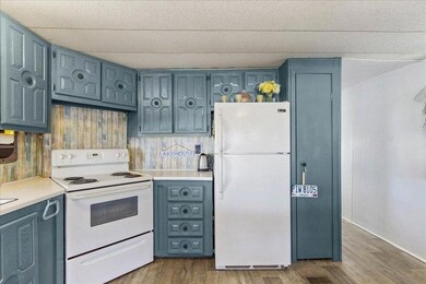 Appliances included