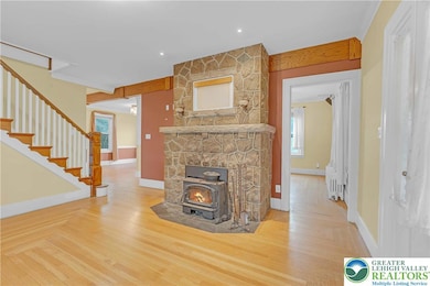 627 Scholl Ave, Bethlehem, PA 18015 - photo 3