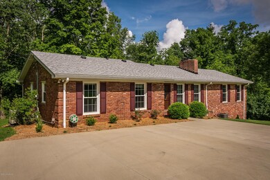 6310 Beulah Church Rd, Louisville, KY 40228 - photo 4