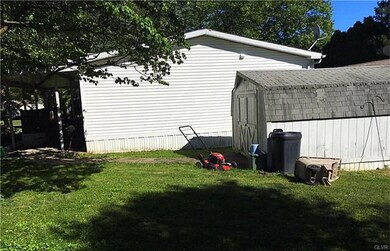 1 Spruce Cir, Bath, PA 18014 - photo 3