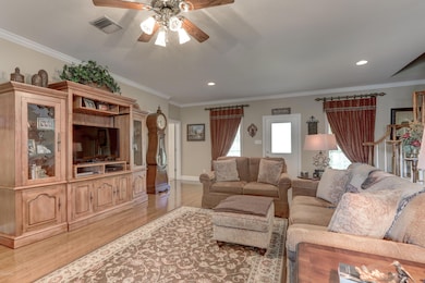 Landview-6