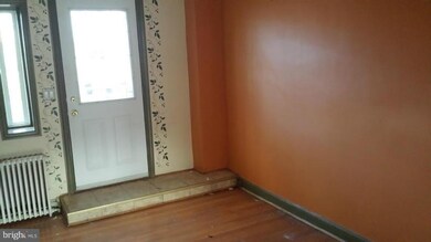 3426 Mayfield Ave, Baltimore, MD 21213 - photo 4