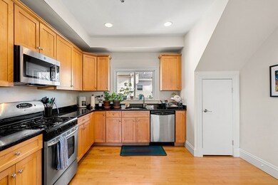 210 Summer St unit 3, Somerville, MA 02143 - photo 6