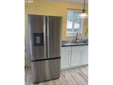 1307 S Water St unit 96, Silverton, OR 97381 - photo 4