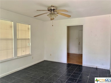 110 N 36th St, Temple, TX 76501 - photo 3