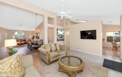 9013 W Kerry Ln, Peoria, AZ 85382 - photo 7