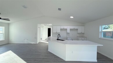 71 Locust Dr, Ocala, FL 34472 - photo 3