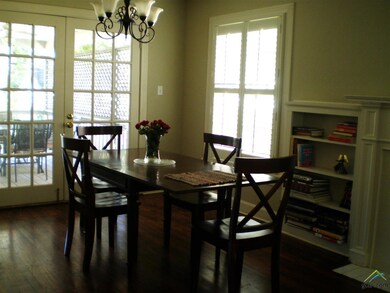 2111 S Jarrell Ave, Tyler, TX 75701 - photo 4