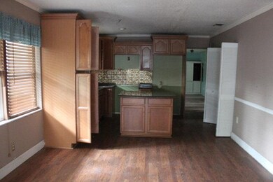 116 Hendricks Ln, Brunswick, GA 31520 - photo 3