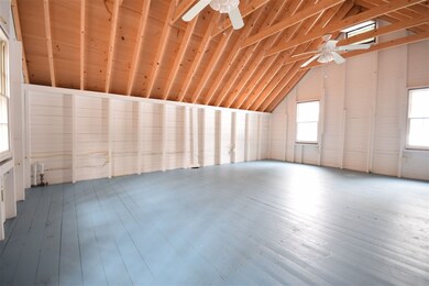 760 E Shore Rd, Hinesburg, VT 05461 - photo 2