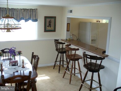 1061 Wayfield Dr, Norristown, PA 19403 - photo 6