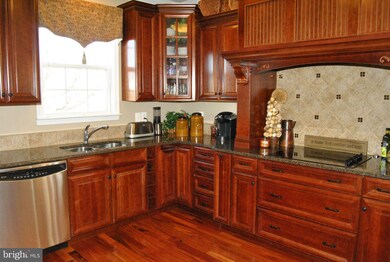 7310 Stoneleigh Ct, Hughesville, MD 20637 - photo 7