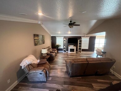 233 Century, Poplar Bluff, MO 63901 - photo 2